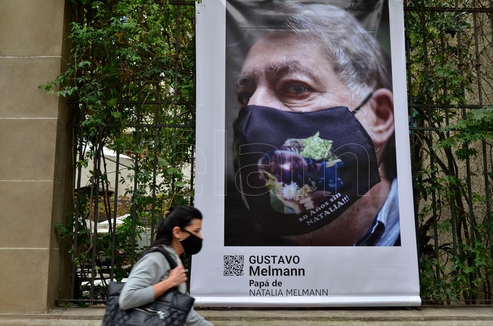 "El mensaje escrito es muy diferente al oral. En general, en el escrito dejan un mensaje a otros que vivieron algo similar, mientras el oral tiene un tono más de denuncia", reflexiona la fotógrafa. 