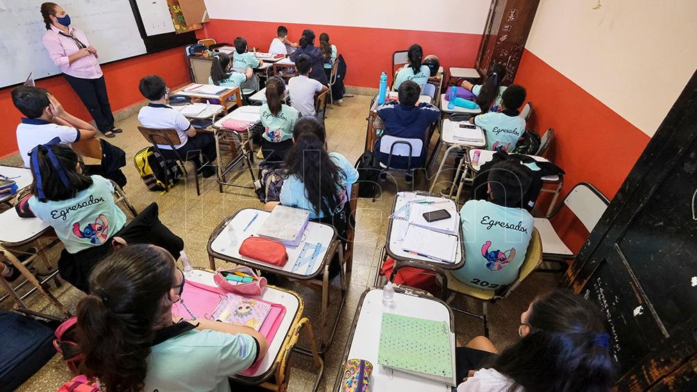 Farina: “Las clases presenciales son muy importantes, pero no quita que no incremente el riesgo de contagio” (Foto Germán Pomar).