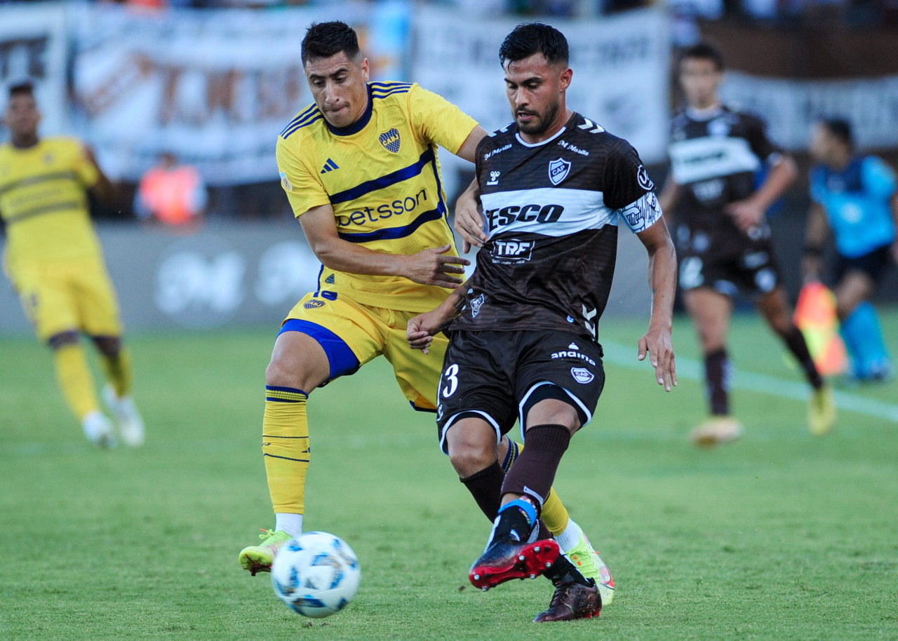 Miguel Merentiel; Platense vs Boca. Foto: Télam